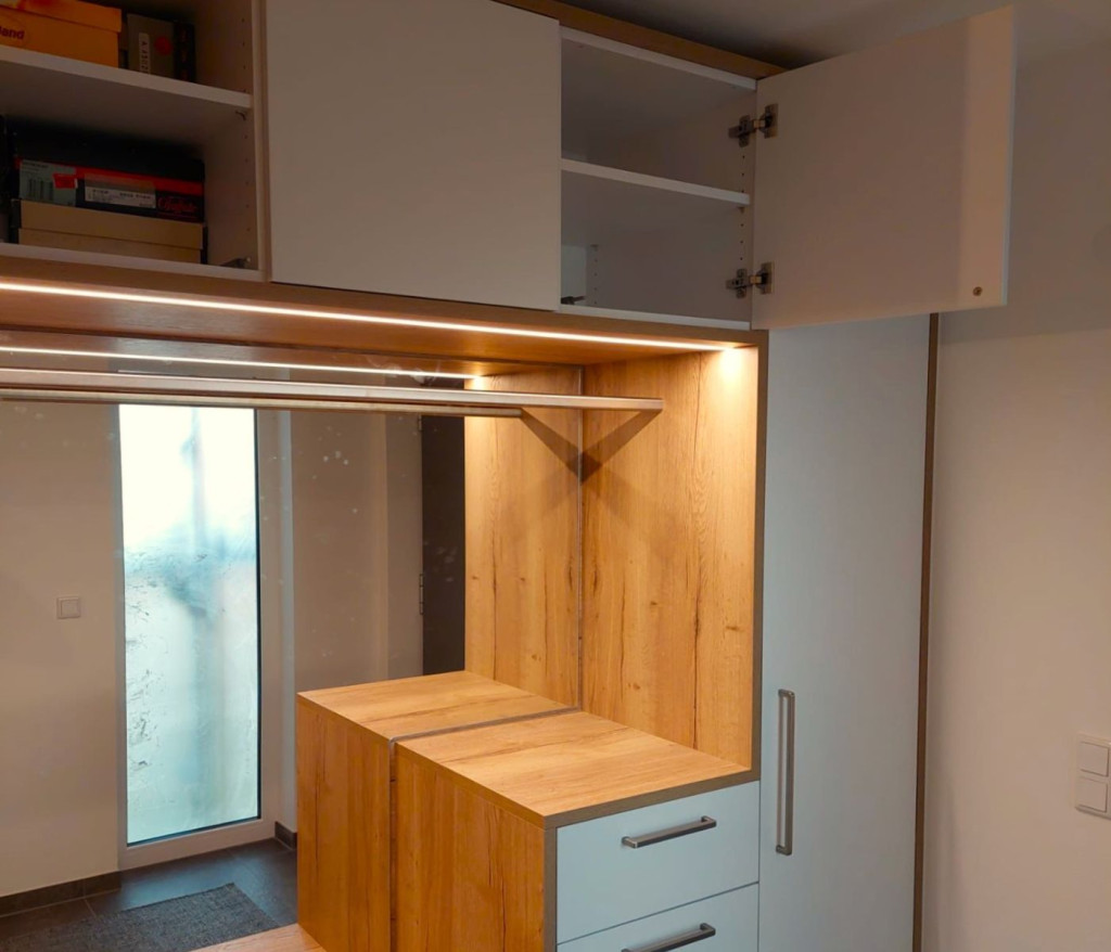 Einbaugarderobe