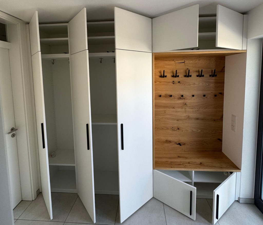 Einbaugarderobe